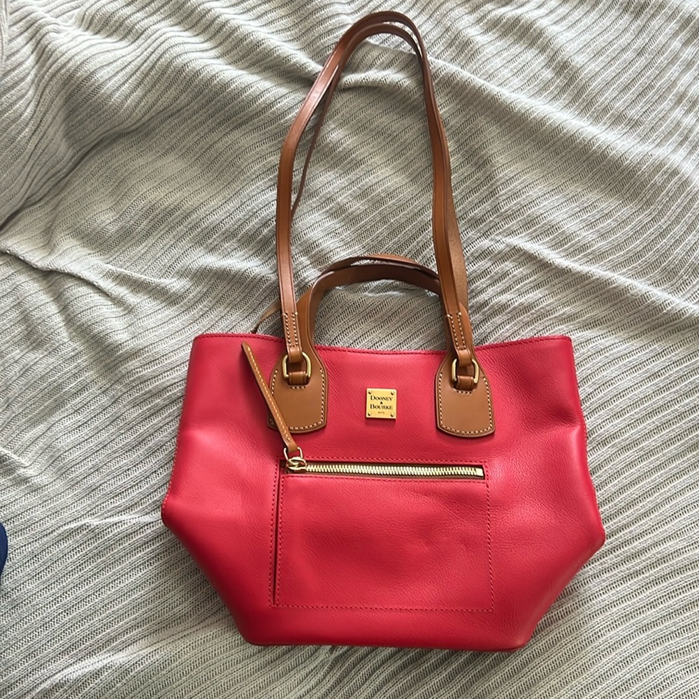 Dooney & Bourke shoulder bag